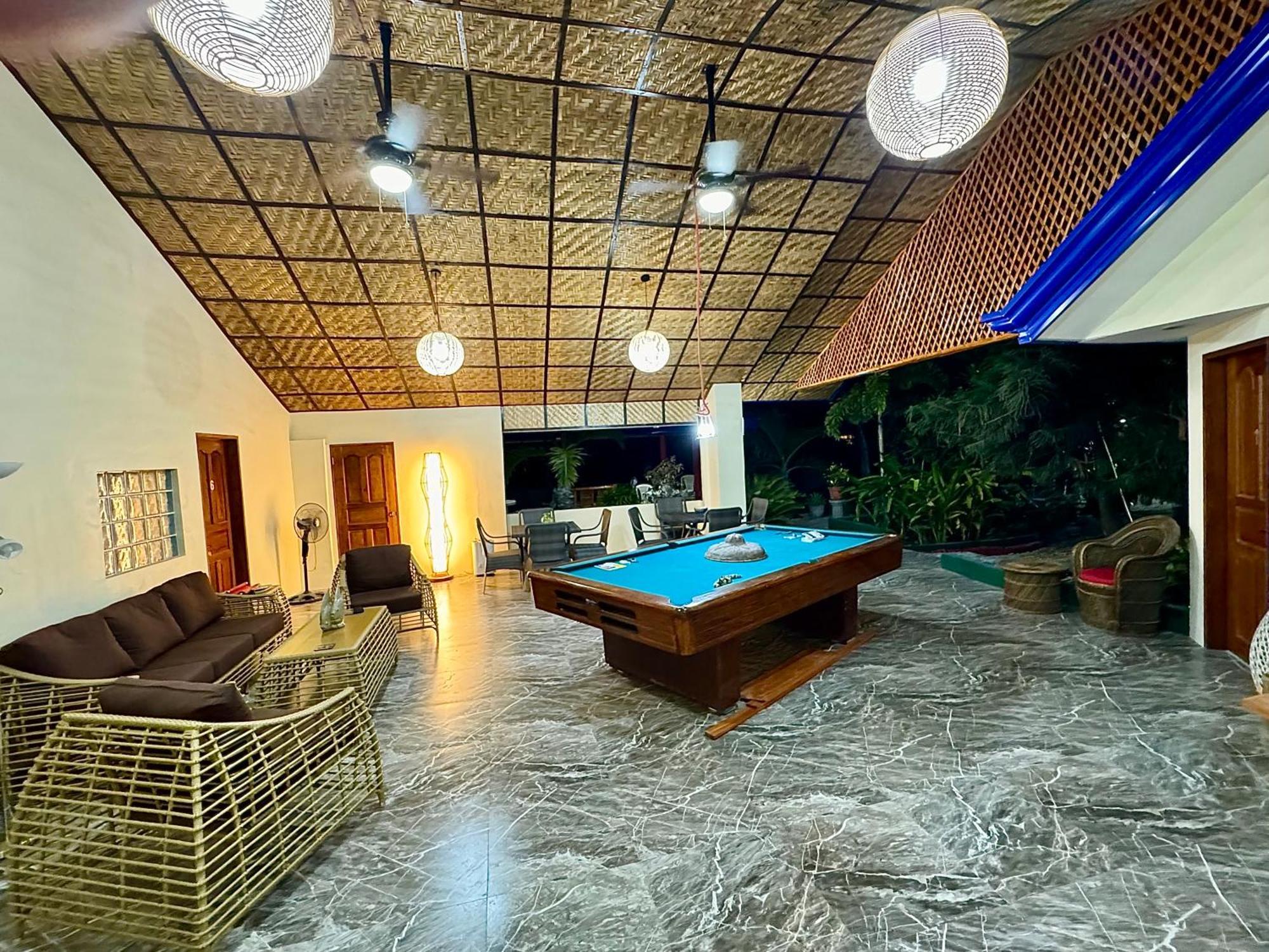 Bamboo Paradise Beach Resort Argao Exteriör bild
