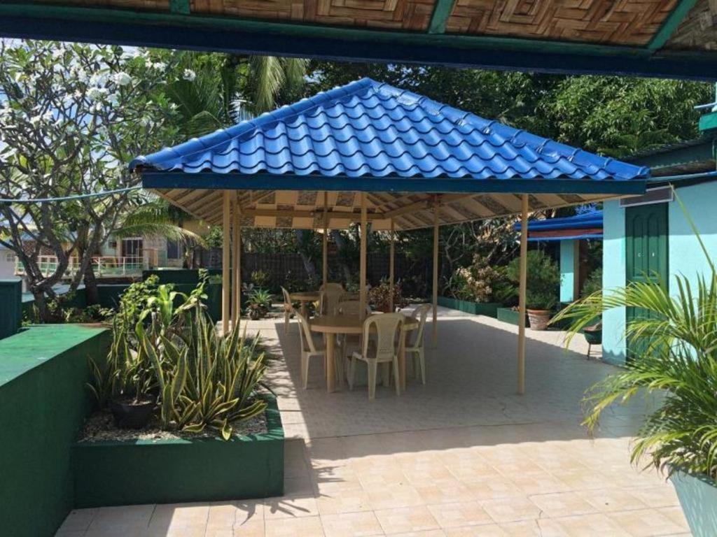 Bamboo Paradise Beach Resort Argao Exteriör bild