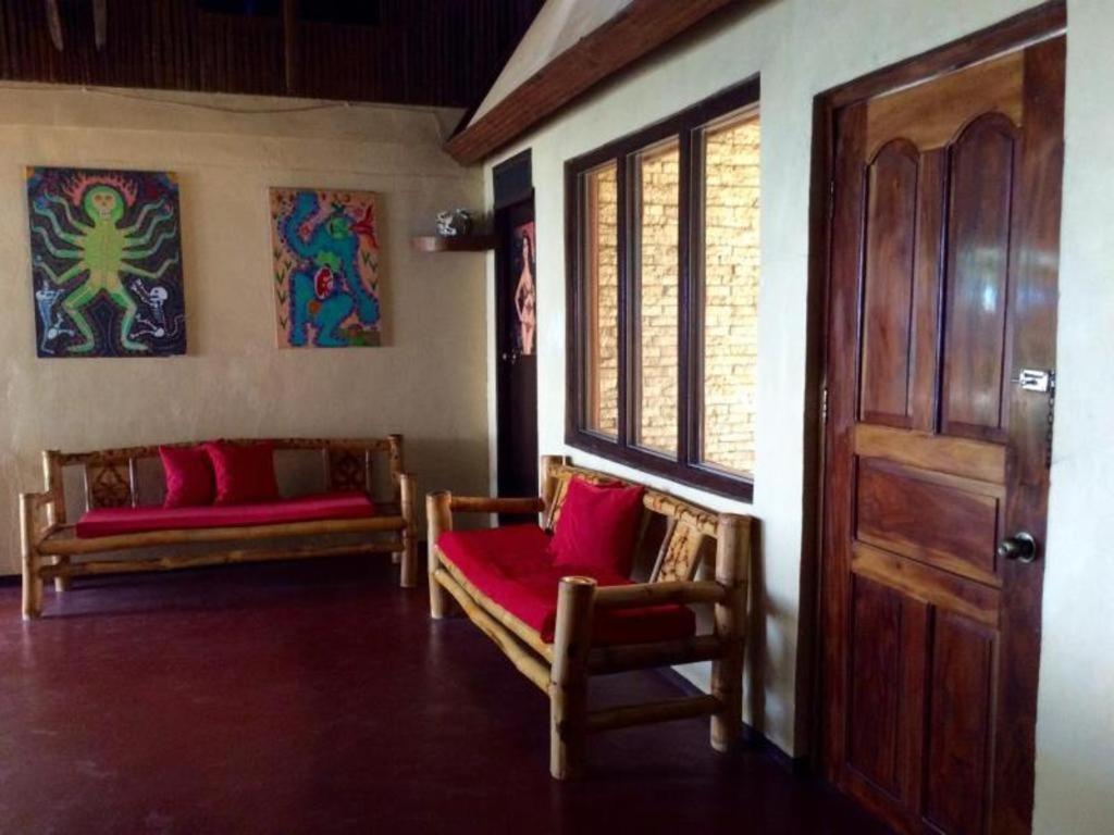 Bamboo Paradise Beach Resort Argao Exteriör bild